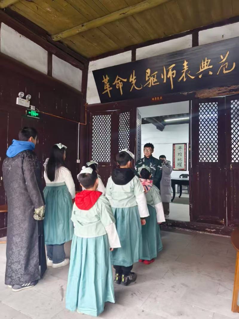 鹤岗景区文学经典改编剧本游